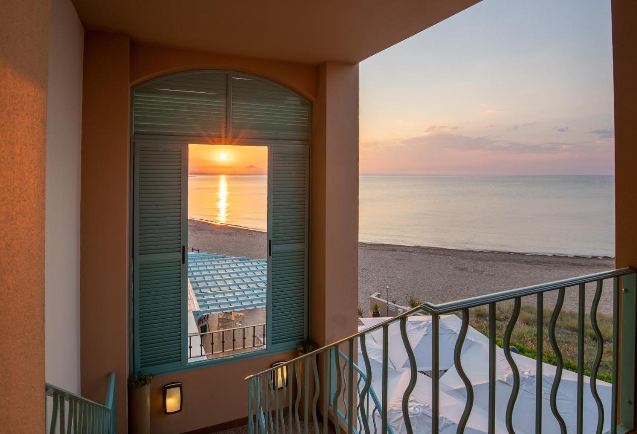 Hotel Noguera Mar Denia Bagian luar foto