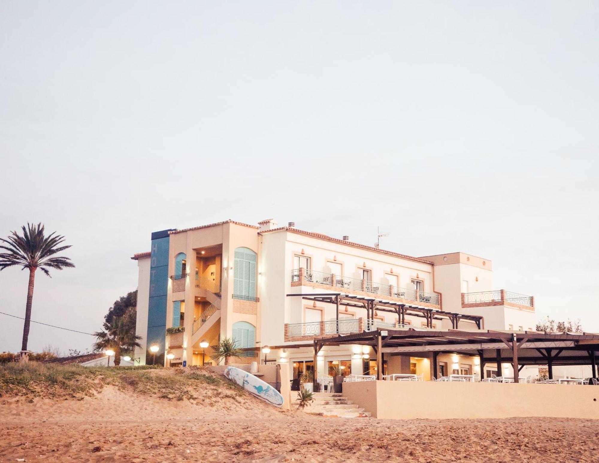 Hotel Noguera Mar Denia Bagian luar foto