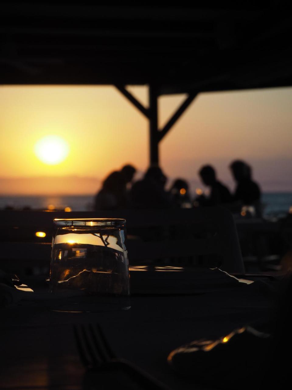 Hotel Noguera Mar Denia Bagian luar foto
