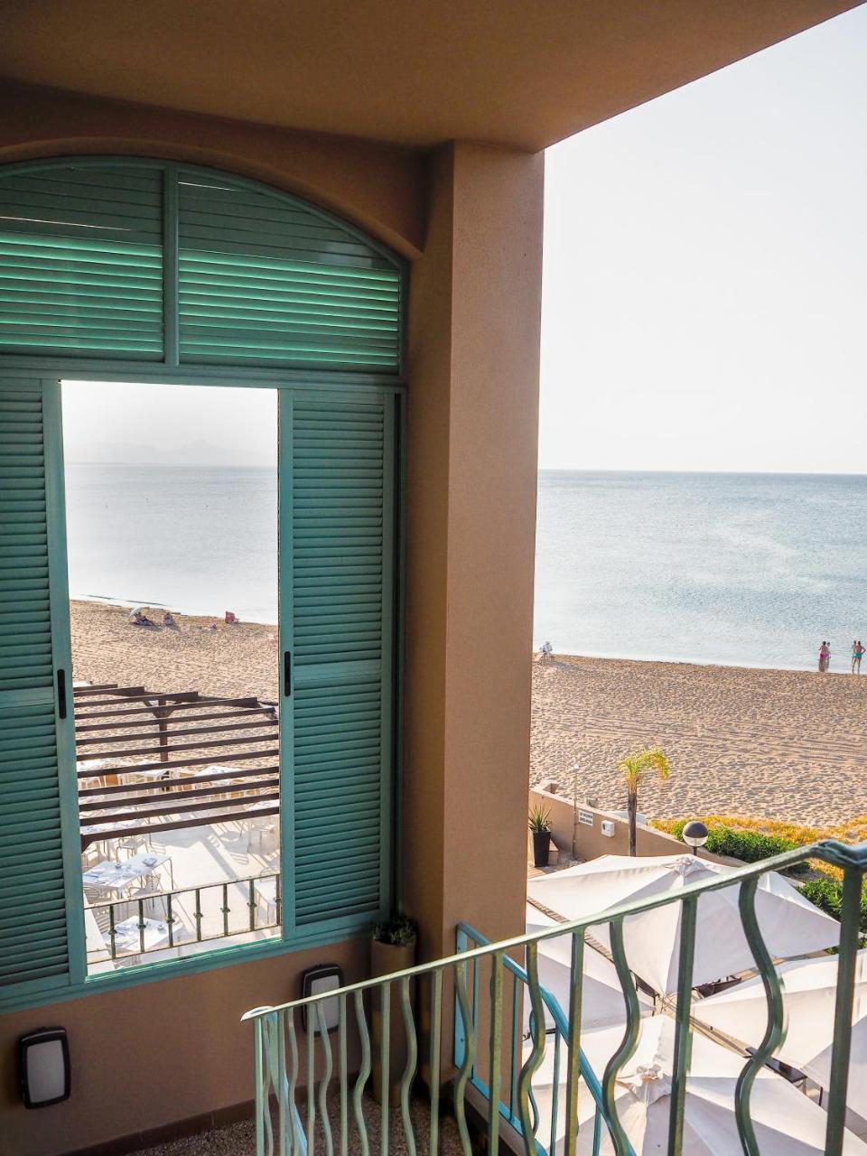 Hotel Noguera Mar Denia Bagian luar foto
