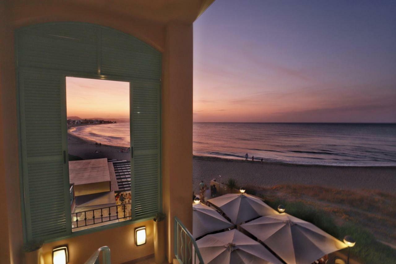 Hotel Noguera Mar Denia Bagian luar foto